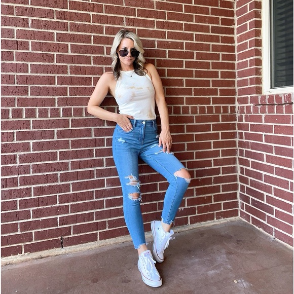 Retro Tank Top - Picture 3 of 4